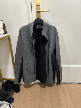 Men's Gray Spyder Jacket. Zip up, size XL
